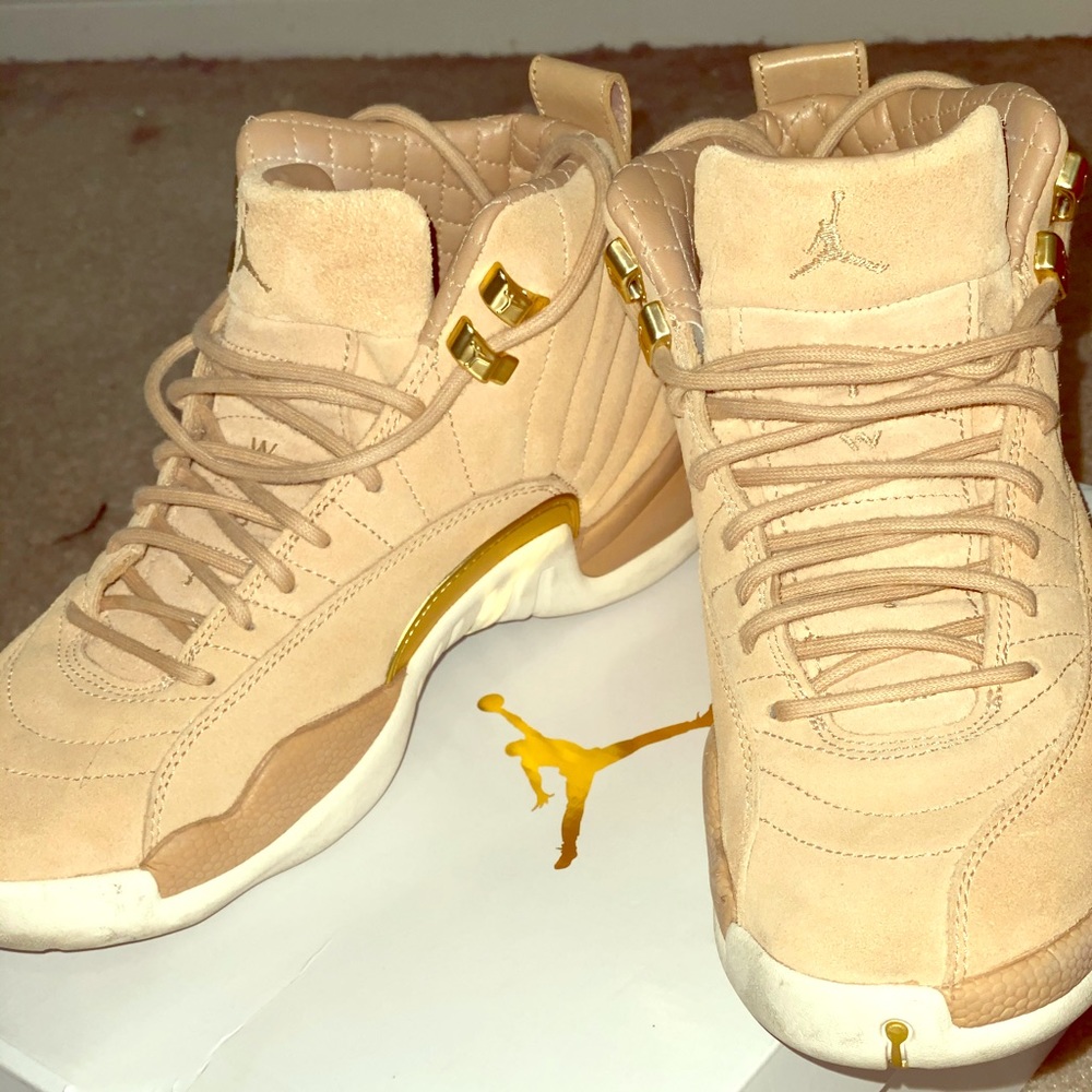 Women Retro Vachetta Tan Jordan Sneakers